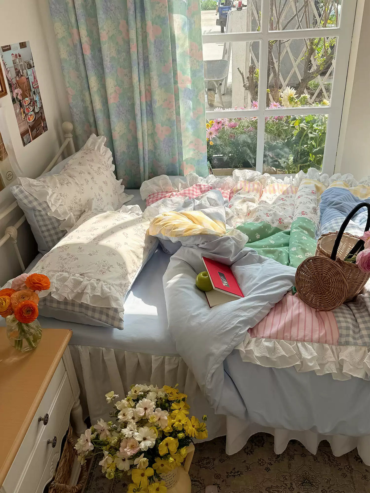 Meadowpatch 4-Piece Cotton Bedding Set, Floral Patchwork-Style Cottagecore Bedroom Collection